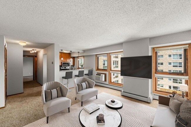 Building Photo - 433 S 7th St Rental