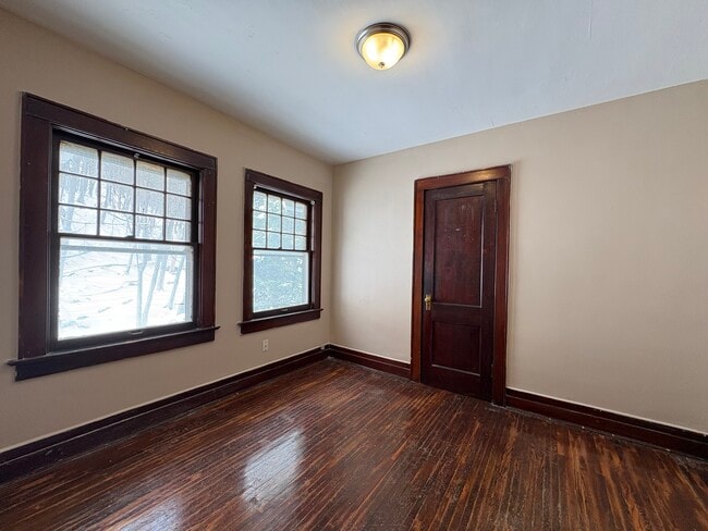 Photo - 113 Pinnacle Rd
