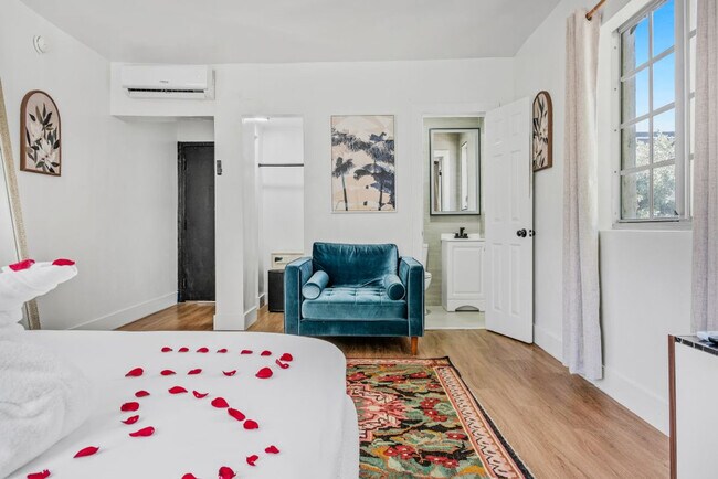 Photo - 420 Collins Ct Unit SI ID1573155P