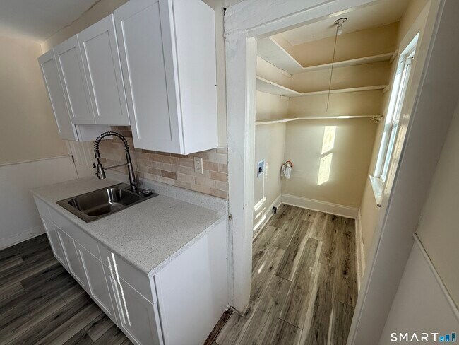 Photo - 15 Beacon St Unit 1st Floor