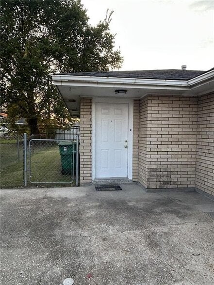 Building Photo - 5142 Mt Matterhorn Ave Rental