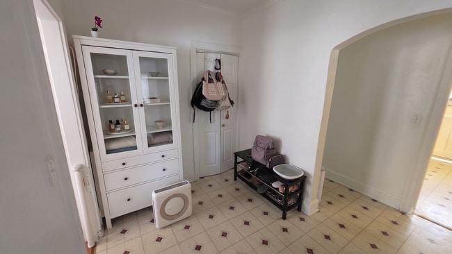 40 Lawrence St Unit 1