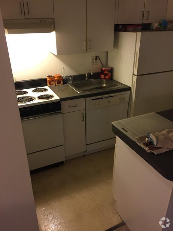 Building Photo - 80 Trowbridge St Unit 77-21 Rental