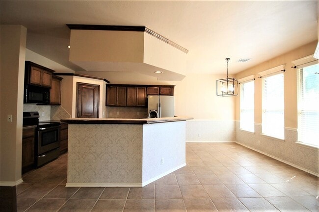 Photo - Beautiful 4 Bed 2 Bath in Edmond