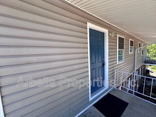 Photo - 268 Brookside Dr Unit Apt 3