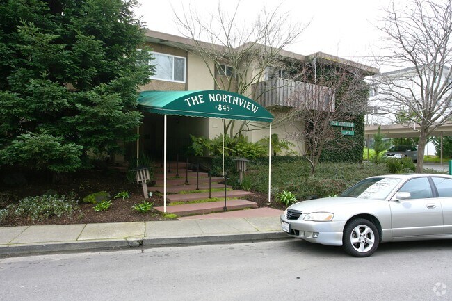 The Northview Apartments - The Northview Apartments