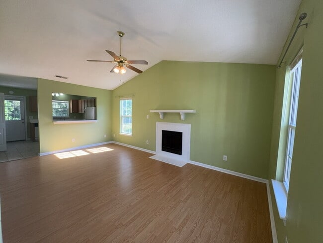 Photo - 1992 W Brandymill Ln