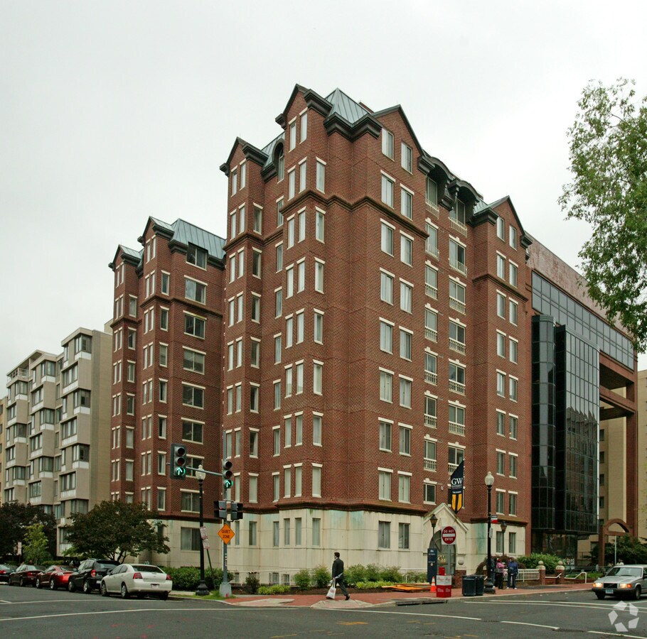 The Dakota - The Dakota Apartments