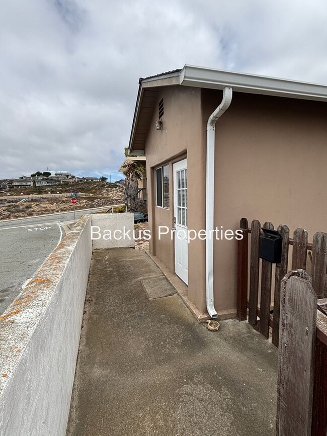 Photo - Wonderful furnished loft in upper Seaside
