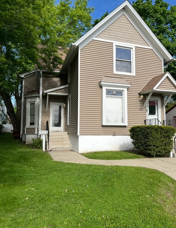 Photo - 516 Hendee St