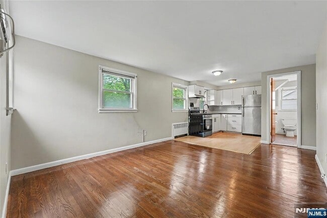 Photo - 203 Brinkerhoff St Unit 2