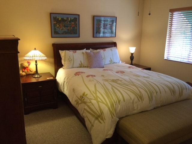 Master Bedroom - 2512 Clairemont Dr Unit 216