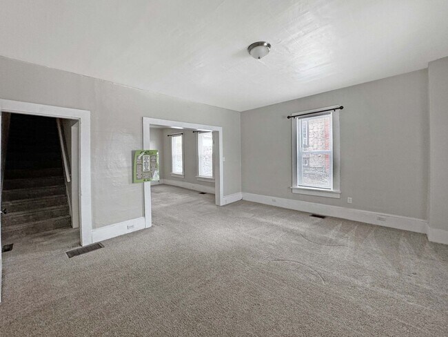 Photo - 471-473 West Fourth Street Unit 471