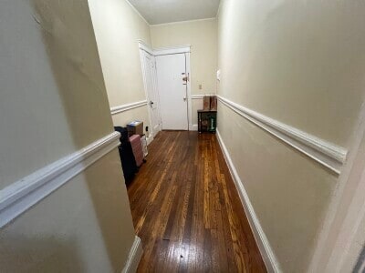 Photo - 225 Kelton St