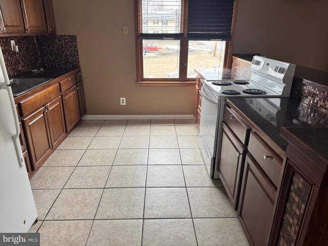 Photo - 25 E Bridge St Unit 3