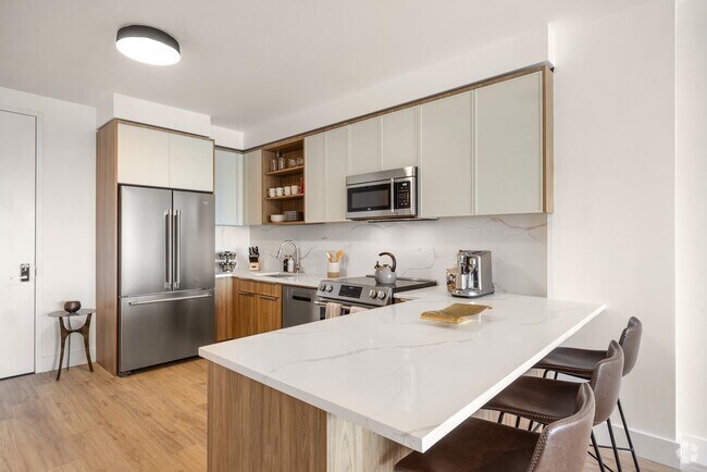 Building Photo - 285 Broadway Unit 405 Rental