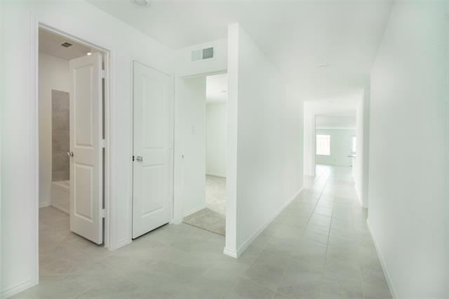 Photo - 2905 Kings Table Ct