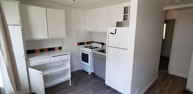 Photo - 9832-9813 13th Ave SW Unit A