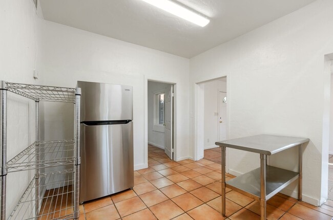 Photo - 1030 N Tucson Blvd