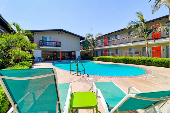 Photo - Towne Center Garden Apartments