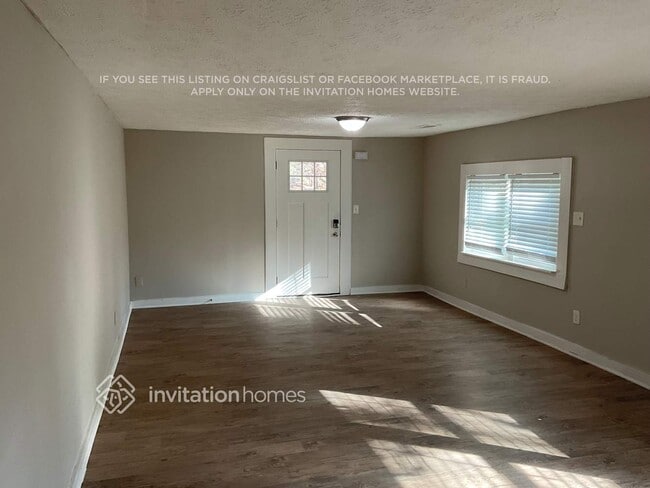 Photo - 547 Rustic Rd