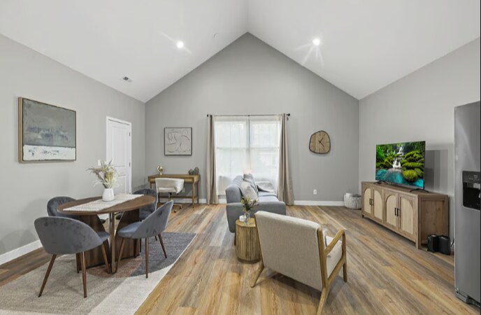 Photo - 2825 Macpherson Ave