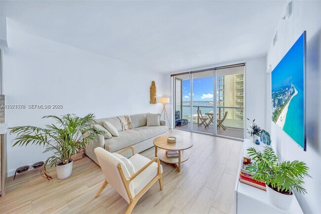 Photo - 1300 Brickell Bay Dr Unit 2104