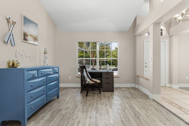 Photo - 2211 Surfside Blvd Apartment