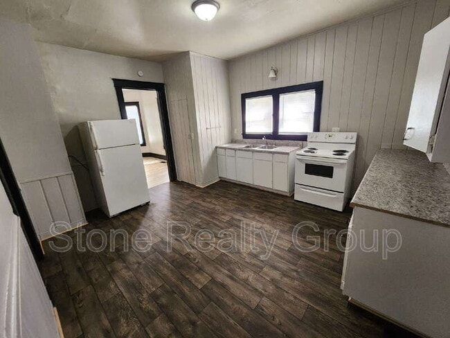 Photo - 1527 5th Ave