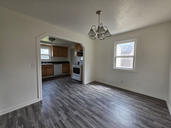 Photo - 4 Bedroom, 1 Bath