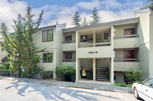 Building Photo - 2 br, 1 bath Condo - 3518 109th Place Nort...