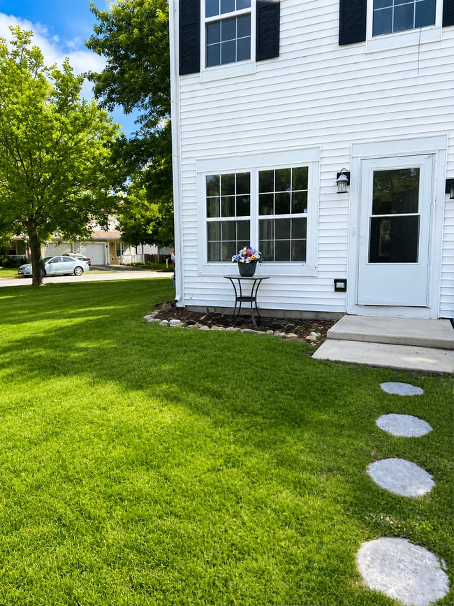 Photo - 22259 W Niagara Ct