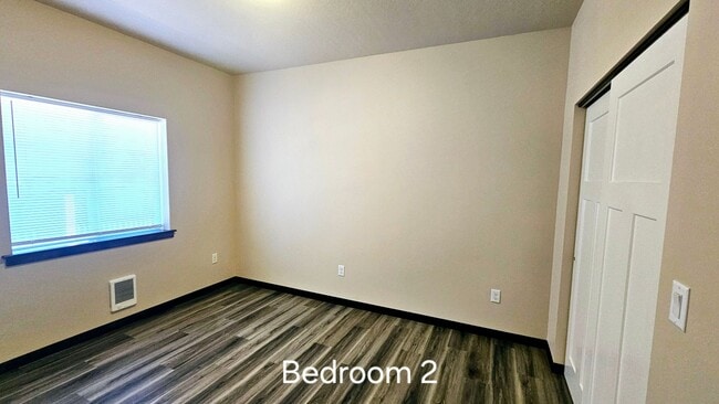 Photo - 212 Annie Ave
