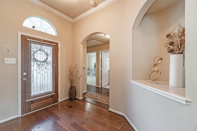 Photo - 119 Emerald Loch Ln
