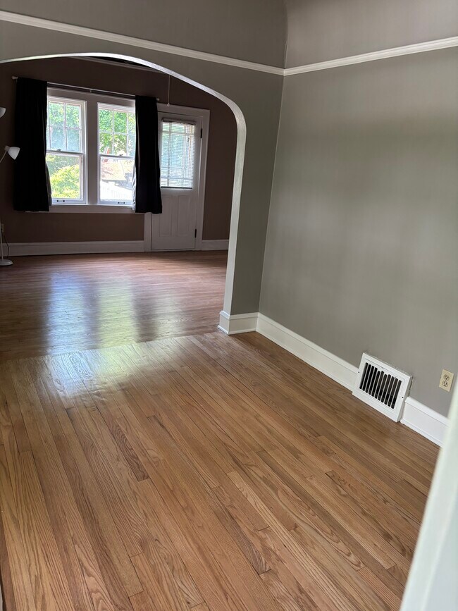 Photo - 1302 N 70th St Unit Wauwatosa Village Duplex