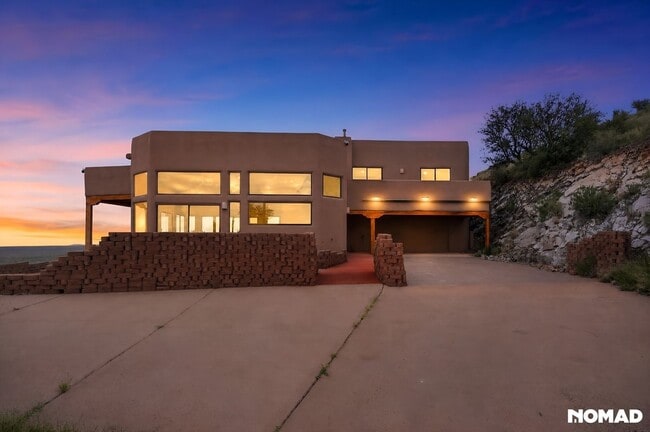 Building Photo - 5007 Tierra Blanca Rd