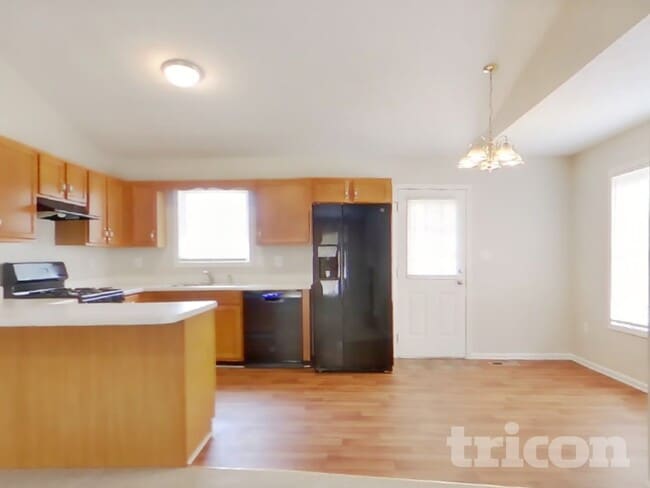 Photo - 302 Bethel Dr