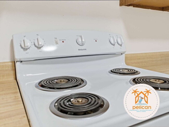 Photo - Bright townhome in the heart of Pensacola Unit Apt. D