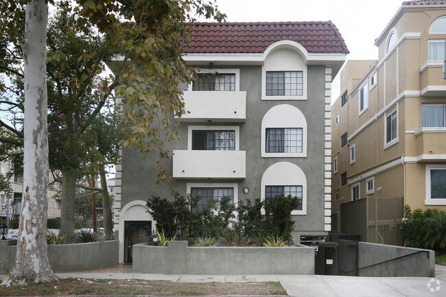 Photo - 3600 Empire Apartments