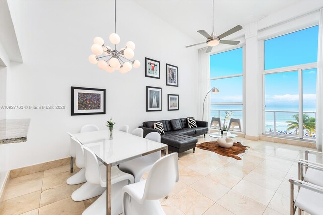 Photo - 5445 Collins Ave Condominio Unidad M15