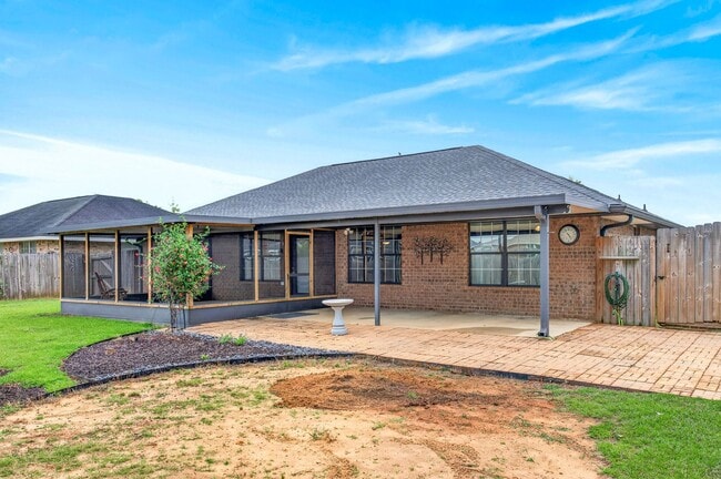 Photo - 4/2 with screened patio coming soon in Ashford Park!