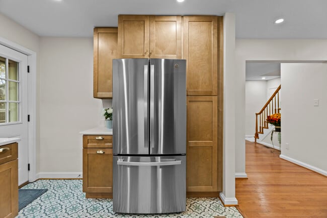 Photo - 549 Claymont Dr