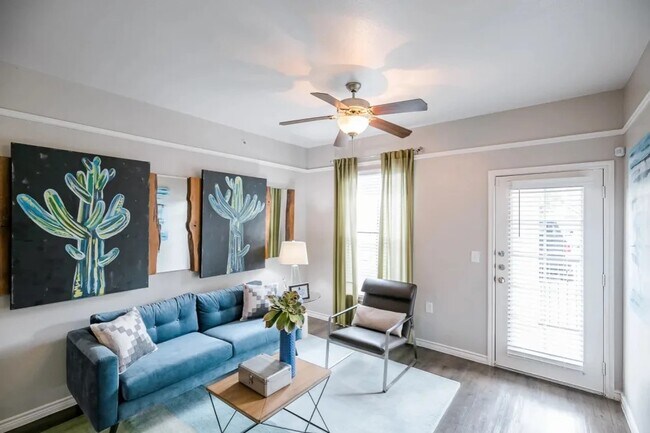 Photo - 6710 Babcock Rd Unit 3207