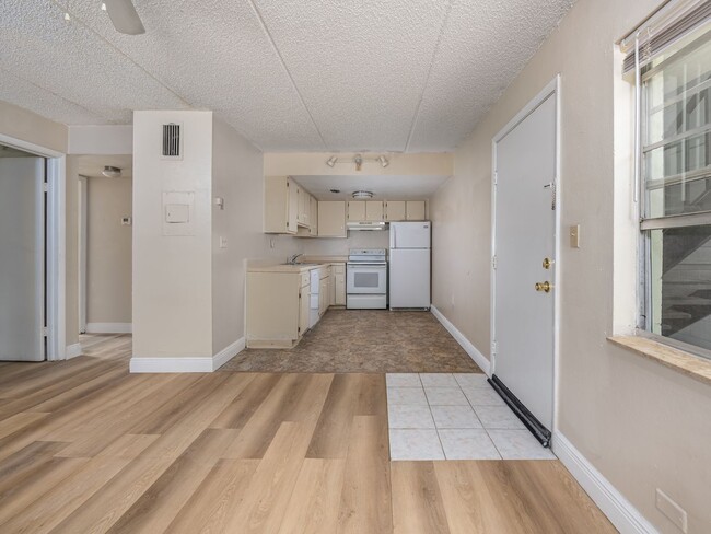 Photo - 5221 Bayshore Blvd