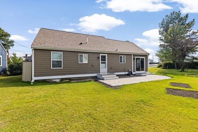 Photo - 15 Packard Ave