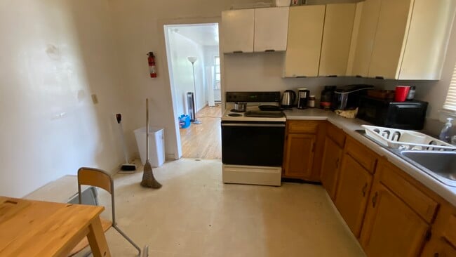 Photo - 114 Lucas Dr