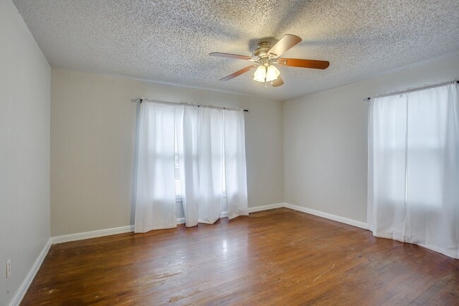 Photo - Pre Leasing for fall 2026! 2/1 in Tech Terrace