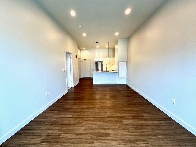 Photo - 45 E Central St Unit 405