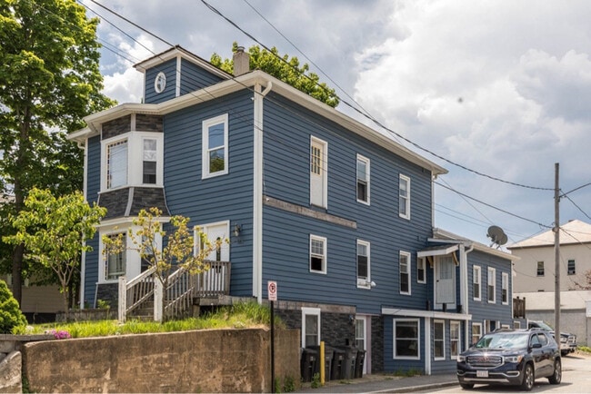 Photo - 183 Connors St Apartment Unit 2