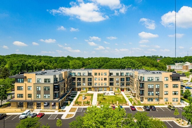 Photo - Tailor Place